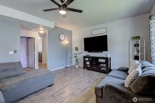 1450 Denny Pl, Rock Island, WA 98850 - Photo 10