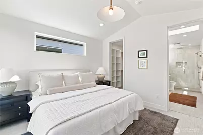 2645 Walnut Avenue SW, Seattle, WA 98116 - Photo 16