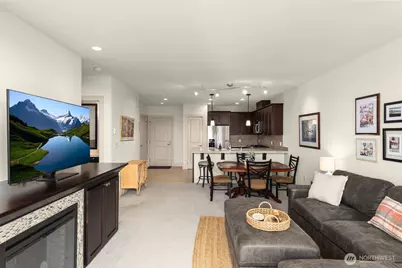 6801 Greenwood Avenue N #304, Seattle, WA 98103 - Photo 8