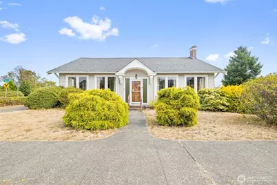 537 W 6th Street, Port Angeles, WA 98362 - Photo 1
