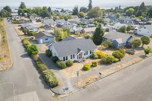 537 W 6th St, Port Angeles, WA 98362 - Photo 38