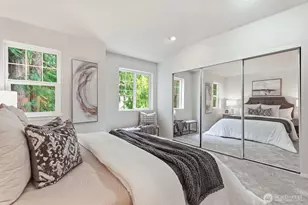 9836 NE 130th Pl, Kirkland, WA 98034 - Photo 18