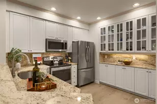 615 6th St, Kirkland, WA 98033 - Photo 8