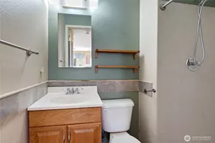 1735 28th Ave S, Seattle, WA 98144 - Photo 8
