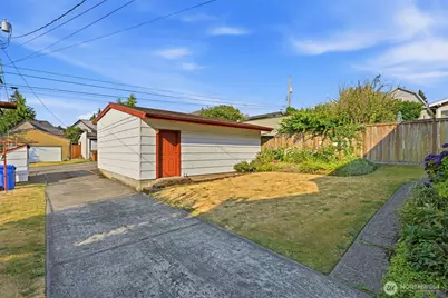 1015 N Sheridan Avenue, Tacoma, WA 98403 - Photo 30