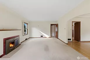 1015 N Sheridan Ave, Tacoma, WA 98403 - Photo 6