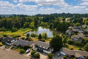 2543 Crescent St, Ferndale, WA 98248 - Photo 2