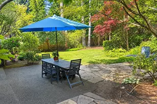 8700 Rosario Pl NE, Bainbridge Island, WA 98110 - Photo 22