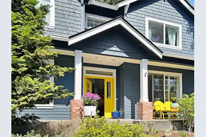 8700 Rosario Place NE, Bainbridge Island, WA 98110 - Photo 2