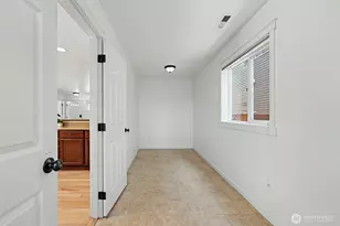 33817 SE Odell St, Snoqualmie, WA 98065 - Photo 10