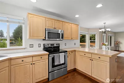 11306 216th Avenue E, Bonney Lake, WA 98391 - Photo 10