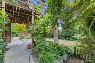 8731 Shadow Wood Dr, Everett, WA 98208 - Photo 26