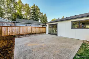 14737 112th Ave NE, Kirkland, WA 98034 - Photo 32