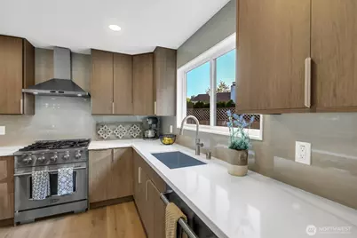 14737 112th Avenue NE, Kirkland, WA 98034 - Photo 10