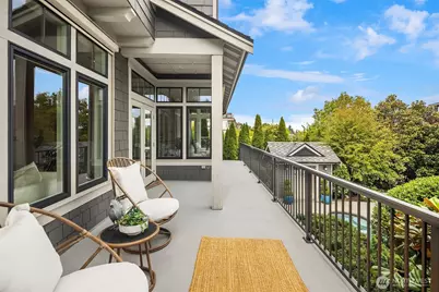 2564 27th Avenue W, Seattle, WA 98199 - Photo 18