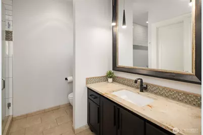2564 27th Avenue W, Seattle, WA 98199 - Photo 26