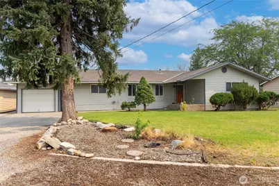717 Ridge Drive W, Omak, WA 98841 - Photo 1