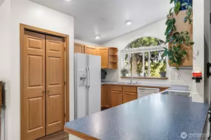 654 Crest Ln, Sedro Woolley, WA 98284 - Photo 14