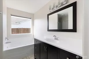 229 NW Cherry Hill Loop, Oak Harbor, WA 98277 - Photo 20