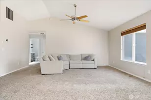 229 NW Cherry Hill Loop, Oak Harbor, WA 98277 - Photo 6