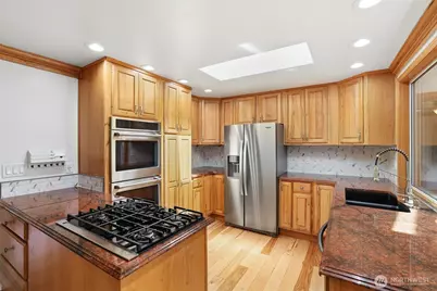 4820 W Tapps Drive E, Lake Tapps, WA 98391 - Photo 10
