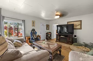 8643 Tacoma Ave S, Tacoma, WA 98444 - Photo 4