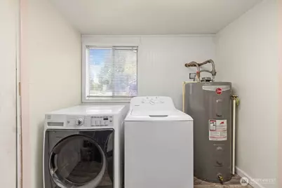 8643 Tacoma Avenue S, Tacoma, WA 98444 - Photo 24