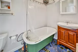 22 John St, Seattle, WA 98109 - Photo 14