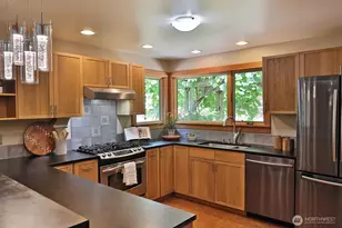 19424 Sr 525, Freeland, WA 98249 - Photo 14