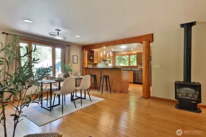 19424 Sr 525, Freeland, WA 98249 - Photo 6
