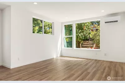 721 15th Avenue #B, Seattle, WA 98122 - Photo 8