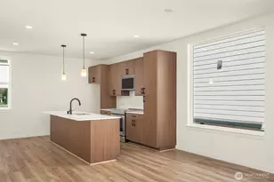 721 15th Ave, Seattle, WA 98122 - Photo 6