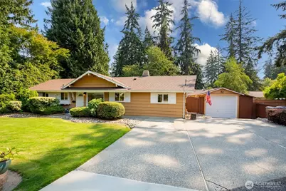 5704 227th Street SW, Mountlake Terrace, WA 98043 - Photo 2