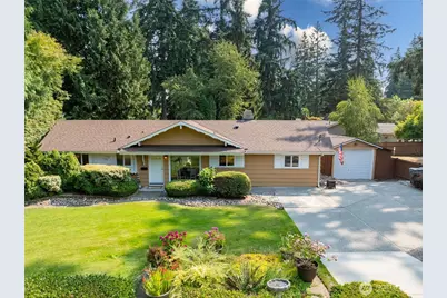 5704 227th Street SW, Mountlake Terrace, WA 98043 - Photo 4