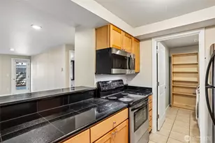 1124 N 92nd St, Seattle, WA 98103 - Photo 4