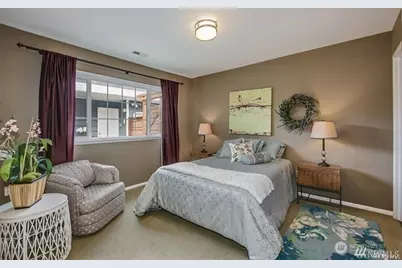 10424 NE 17th Street, Bellevue, WA 98004 - Photo 6