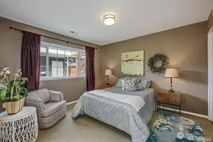 10424 NE 17th St, Bellevue, WA 98004 - Photo 6
