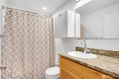 7600 Greenwood Avenue N #209, Seattle, WA 98103 - Photo 16