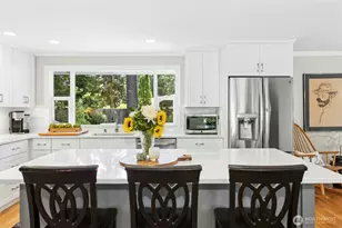 11815 NE 143rd St, Kirkland, WA 98034 - Photo 10