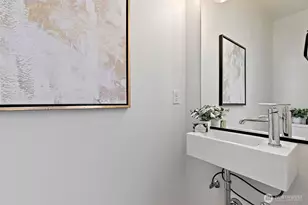 2624 Eastlake Ave E, Seattle, WA 98102 - Photo 32