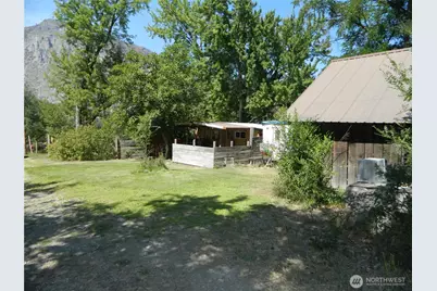31676 G Highway 97, Tonasket, WA 98855 - Photo 12