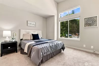 1946 Newport Way NW #16, Issaquah, WA 98027 - Photo 10