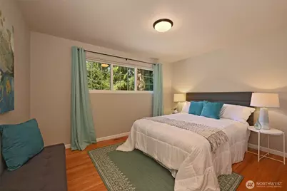 5212 W Mercer Place, Mercer Island, WA 98040 - Photo 18