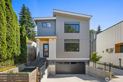 825 NE 105th Street, Seattle, WA 98125 - Photo 1