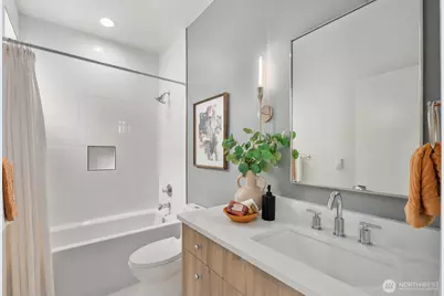 825 NE 105th Street, Seattle, WA 98125 - Photo 22