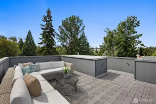 825 NE 105th St, Seattle, WA 98125 - Photo 26