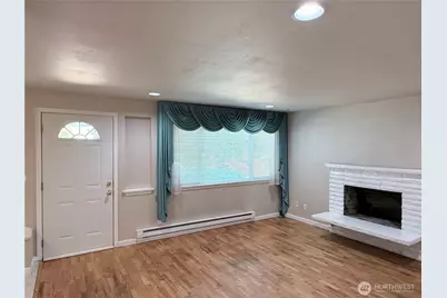 5622 202nd Street SW, Lynnwood, WA 98036 - Photo 8