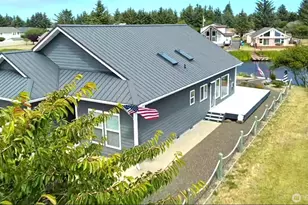798 Cod Ct SW, Ocean Shores, WA 98569 - Photo 32