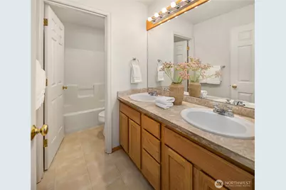 1513 NE Iris Street, Issaquah, WA 98029 - Photo 30