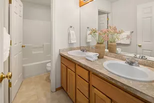 1513 NE Iris St, Issaquah, WA 98029 - Photo 30